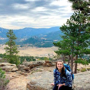 Meet your Posher, Abby